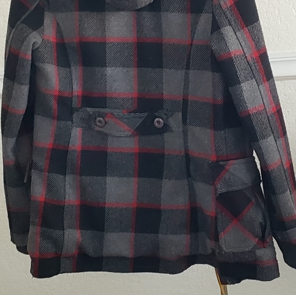 Hooded faux fur lined jacket - Picture 4 of 4